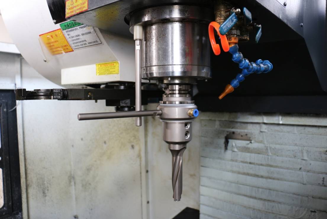 1566732302189045.jpg 去毛刺|倒角|浮动铰刀柄|滚压刀